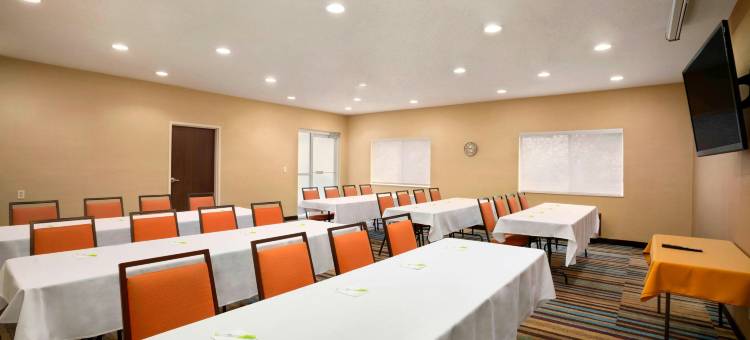 昆西万枫酒店及套房(Fairfield Inn & Suites Quincy)图片