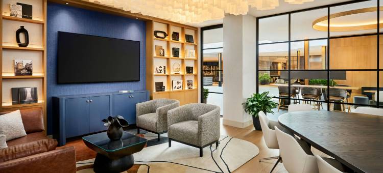 蒙特利尔拉瓦尔Ômage酒店，臻品之选(Ômage Hotel, Montreal Laval, a Tribute Portfolio Hotel)图片