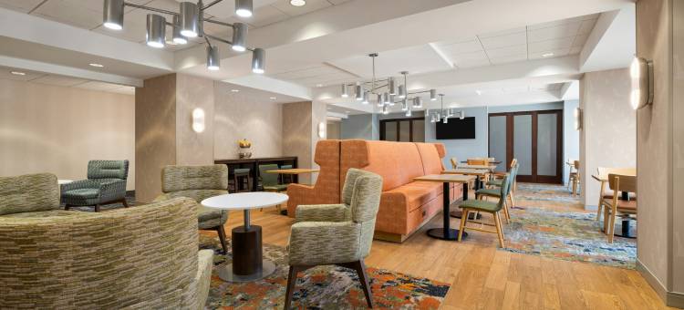 希尔顿欢朋酒店-沃伦顿(Hampton Inn Warrenton)图片