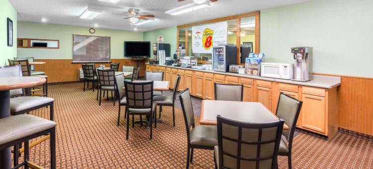 古德兰温德姆速8酒店(Super 8 by Wyndham Goodland)图片