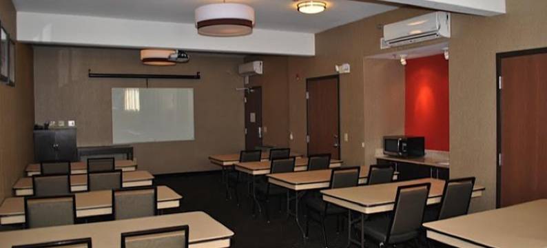 Holiday Inn Express 匹兹堡 - 芒霍尔(Holiday Inn Express PITTSBURGH E - WATERFRONT DR by IHG)图片