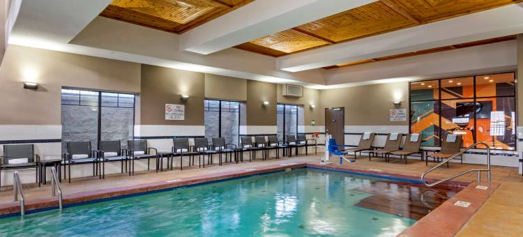 Best Western Premier Liberty Inn  Suites图片