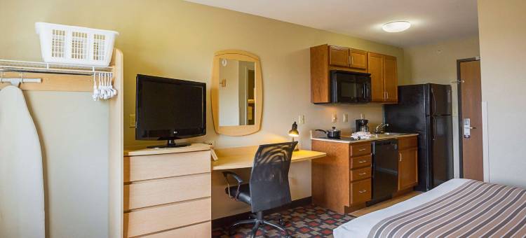 克拉克斯维尔白桦山-路易斯维尔北套房(Birch Hill Suites Clarksville-Louisville North)图片