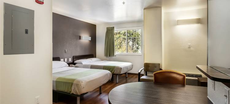 东布朗士维克6号一室公寓 - 纽约地区(Studio 6 East Brunswick, NJ - NYC Area)图片