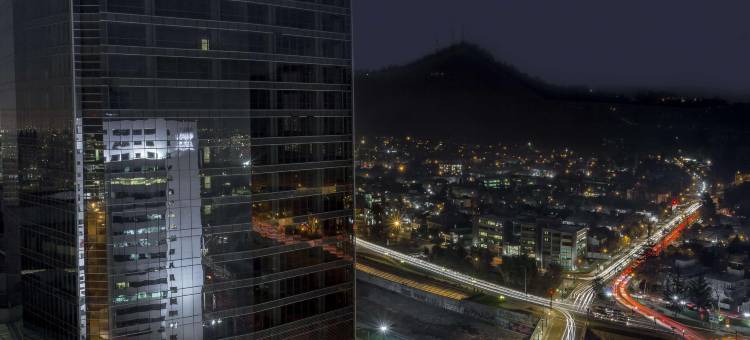 圣地亚哥广场NH乔利酒店(NH Collection Plaza Santiago)图片