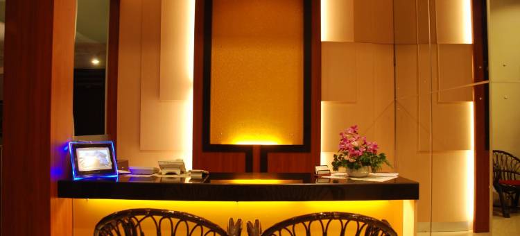 米纳哈萨酒店(Hotel Minahasa)图片