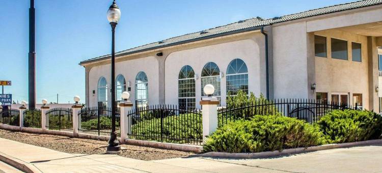 温斯洛 I-40 凯艺酒店(Quality Inn Winslow I-40)图片