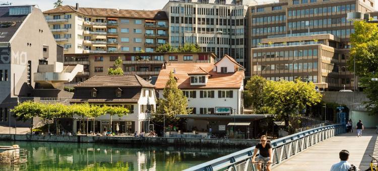 市中心EMA之家服务式优质公寓(Ema House Serviced Apartments Superior Downtown)图片