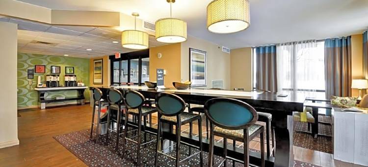 底特律-麦迪逊高地-南特洛伊欢朋酒店(Hampton Inn Detroit/Madison Heights/South Troy Area)图片