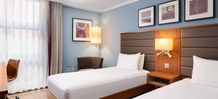 希尔顿伦敦肯辛顿酒店(Hilton London Kensington Hotel)图片