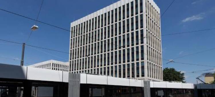 Meininger Hotel Bremen Hauptbahnhof图片