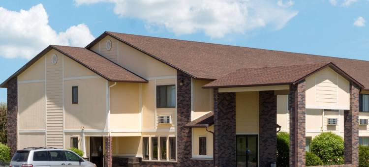 佩里速8酒店(Super 8 by Wyndham Perry IA)图片