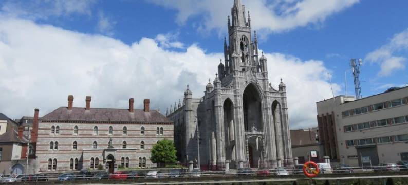 亚班公寓酒店(Aban Apartments)图片