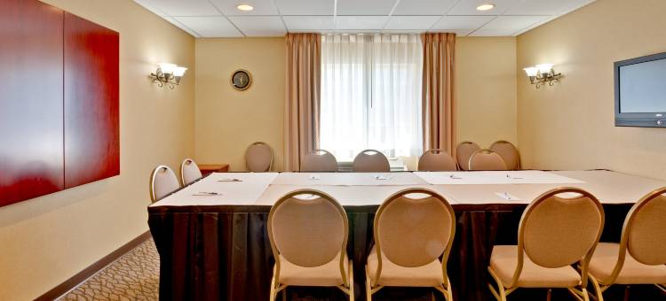 Candlewood Suites 保龄球绿色(Candlewood Suites Bowling Green)图片