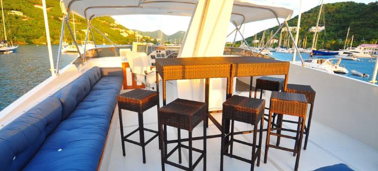 3 层华丽传统游艇(Luxury 3 Level Traditional Yacht)图片