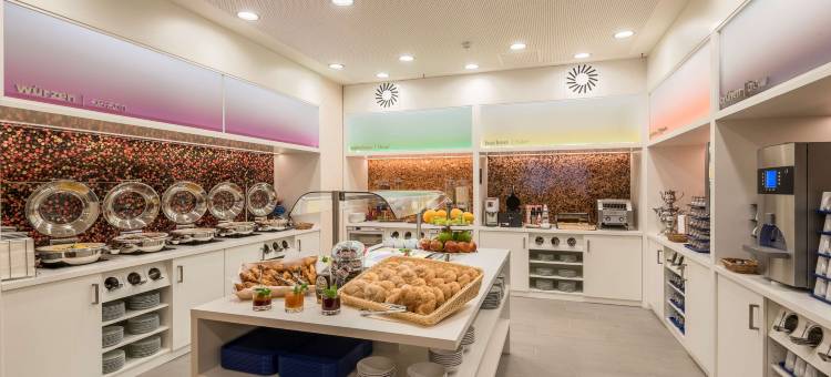 汉堡市中心希尔顿欢朋酒店(Hampton by Hilton Hamburg City Centre)图片