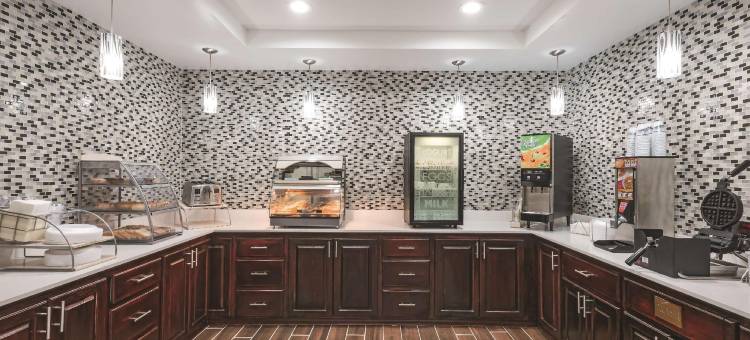 拉昆塔温德姆套房酒店-诺维奇-普兰菲尔德-(La Quinta Inn & Suites by Wyndham Norwich-Plainfield-Casino)图片