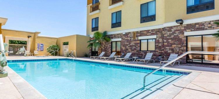 舒适套房酒店(Comfort Suites)图片