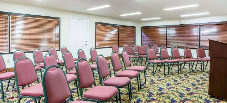 品质酒店梅肯西(Quality Inn)图片