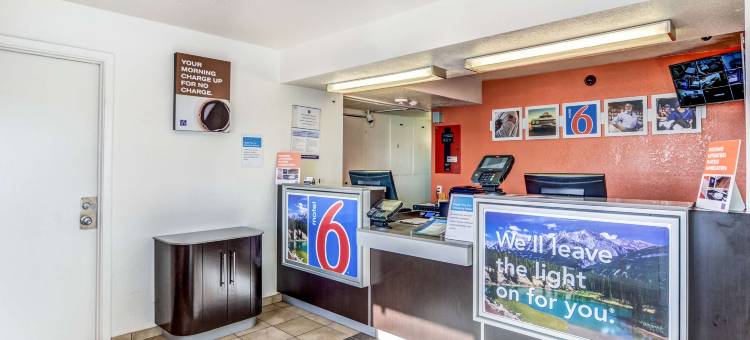 丽柏酒店，柯林斯堡(Motel 6 Fort Collins, CO)图片