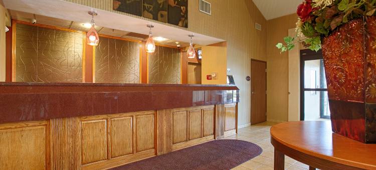 伍德兰德山贝斯特韦斯特优质套房酒店(Best Western Plus Woodland Hills Hotel  Suites)图片
