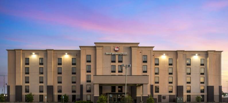 琼斯伯勒贝斯特韦斯特优质套房酒店(Best Western Plus Jonesboro Inn  Suites)图片