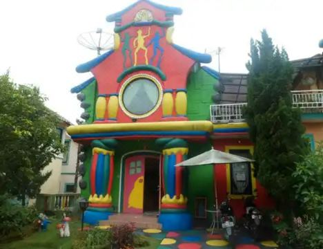 Villa Kota Bunga Violet Hotel Overview