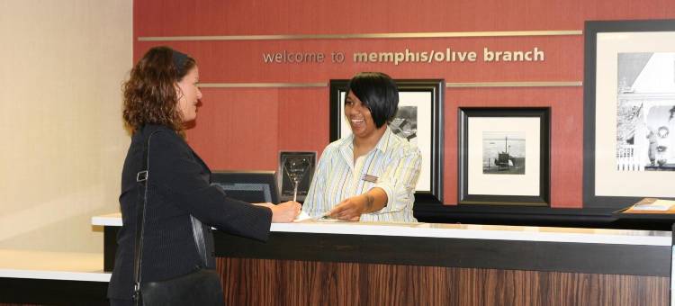 希尔顿欢朋酒店-奥利夫布兰奇(Hampton Inn Olive Branch)图片