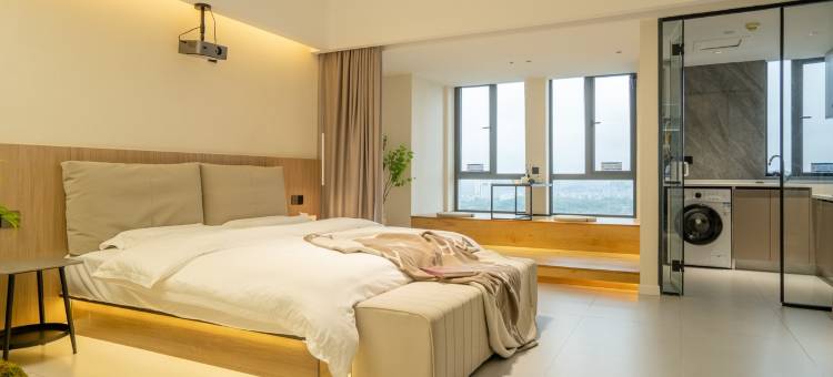 候鸟HOME设计师白鹤公馆店民宿(长江北路分店)图片