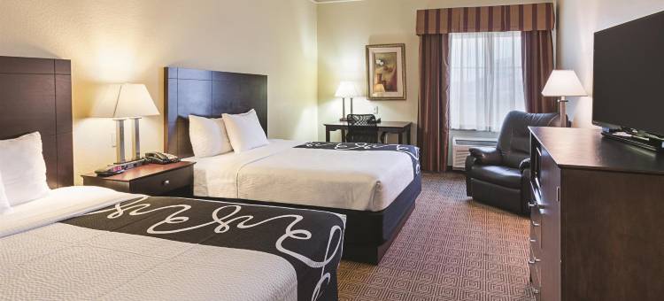 沃克西哈奇拉昆塔温德姆套房酒店(La Quinta Inn & Suites by Wyndham Waxahachie)图片