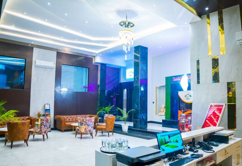 Sunita Elite Hotel Overview