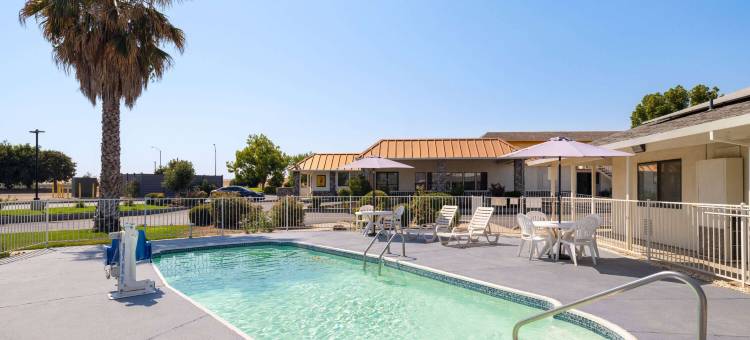 邓尼根温德姆速8酒店(Super 8 by Wyndham Dunnigan)图片