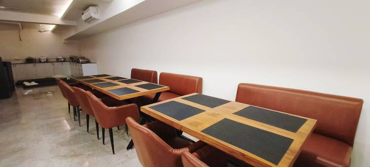 Super Townhouse Eden Garden Zirakpur图片