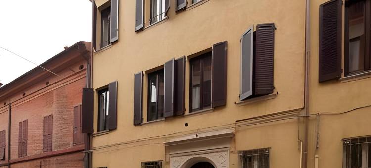 费拉拉蜂蜜住宿加早餐旅馆(Honey Rooms Ferrara)图片
