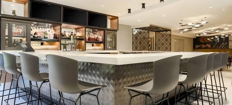 奥斯汀大学区希尔顿逸林酒店(DoubleTree by Hilton Austin-University Area)图片