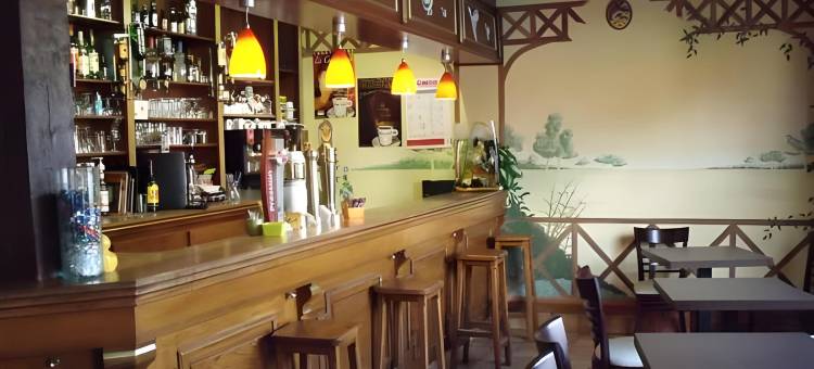 克洛斯罗宾逊酒店(Le Clos Robinson)图片