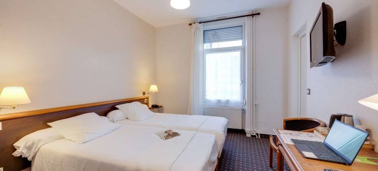 BRIT HOTEL CONFORT 巴尼奥勒斯诺曼底(Brit Hotel Confort Bagnoles Normandie)图片