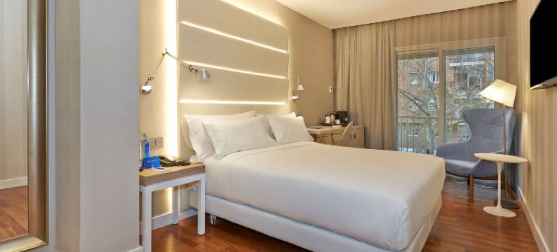 新罕布什尔州勒哥尔特酒店(NH Barcelona les Corts)图片