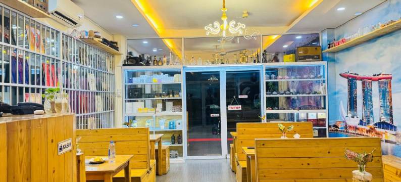 厄本维尤博塔尼亚米廷波因特巴淡由瑞德多兹酒店管理(Urbanview Botania Meeting Point Batam by RedDoorz)图片