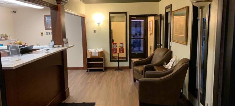 休伦温德姆速8酒店(Super 8 by Wyndham Huron)图片