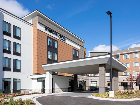 明尼阿波利斯枫林阿伯湖万豪SpringHill Suites酒店
