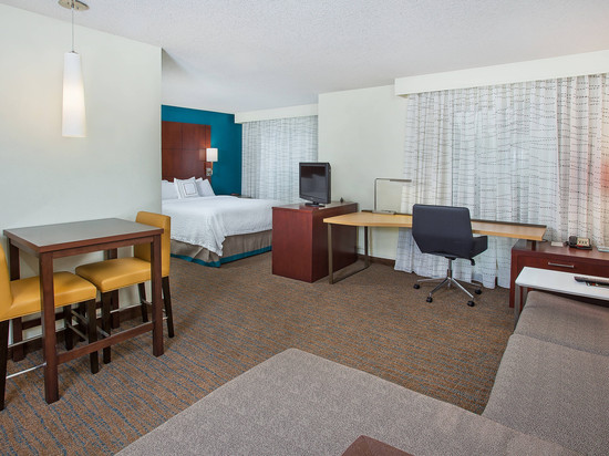 诺克斯维尔赛得布拉法 Residence Inn 酒店