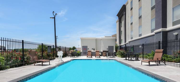 圣安东尼奥布鲁克斯城市基地希尔顿欢朋套房酒店(Hampton Inn & Suites San Antonio Brooks City Base Area)图片