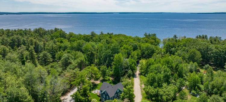 蓝莓之家-Sebago湖宽敞、家庭及宠物友好度假屋(The Blueberry House - Spacious, Family & Pet-Friendly Retreat near Sebago Lake)图片