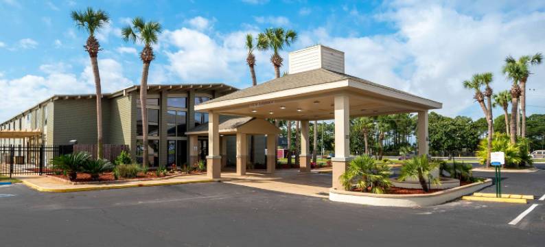 品质酒店沃尔顿堡滩- 德斯廷西(Quality Inn Fort Walton Beach - Destin West)图片