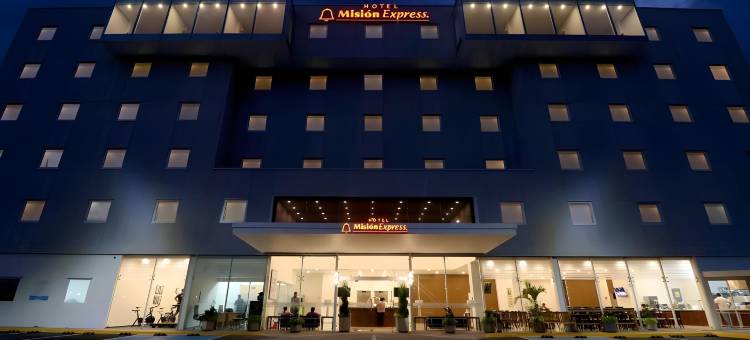 滨河圣胡安快捷使命酒店(Hotel Misión Express San Juan Del Río)图片