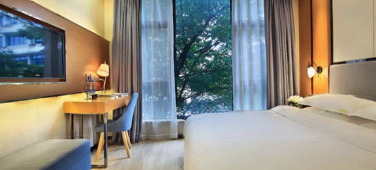 漓江乐途酒店(桂林两江四湖象鼻山景区店)图片