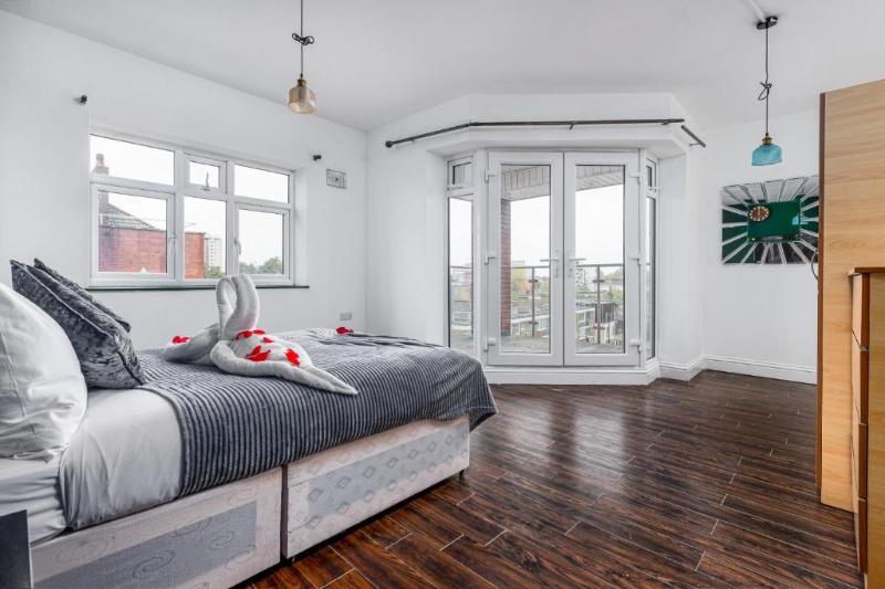 City Gate Guest House Hotel Overview