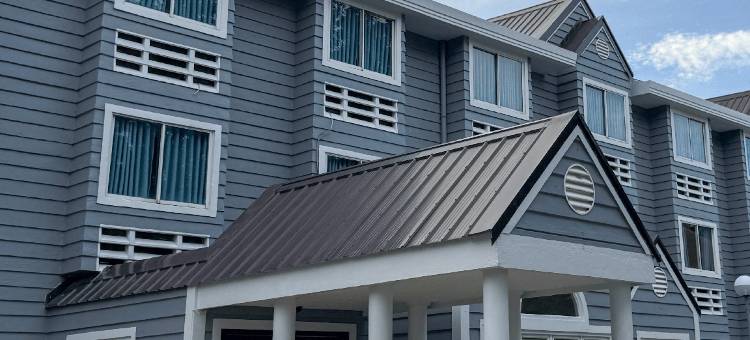 鹰岭温德姆美居酒店(Microtel by Wyndham Eagle Ridge)图片