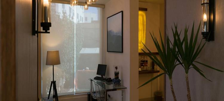 康罗伊红玫瑰酒店(The Conroy Boutique Hotel)图片